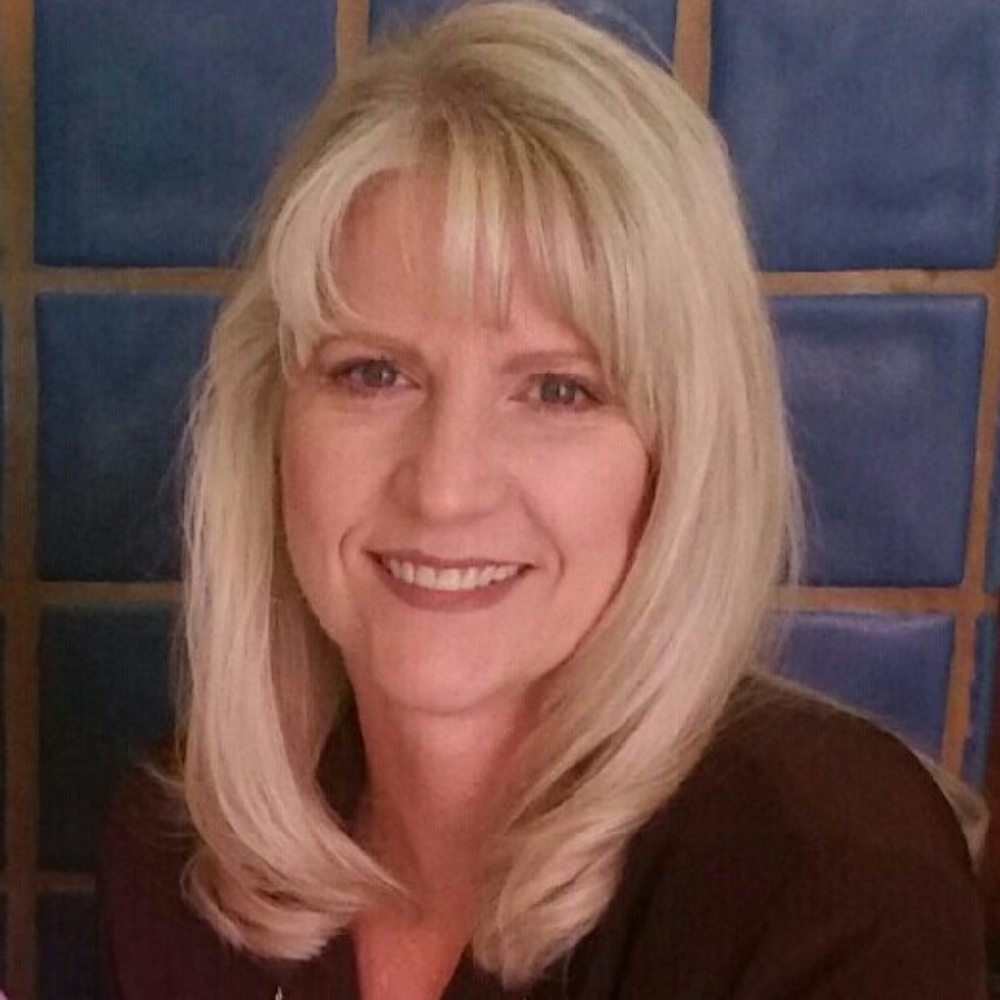 Meet your Posher, Debra